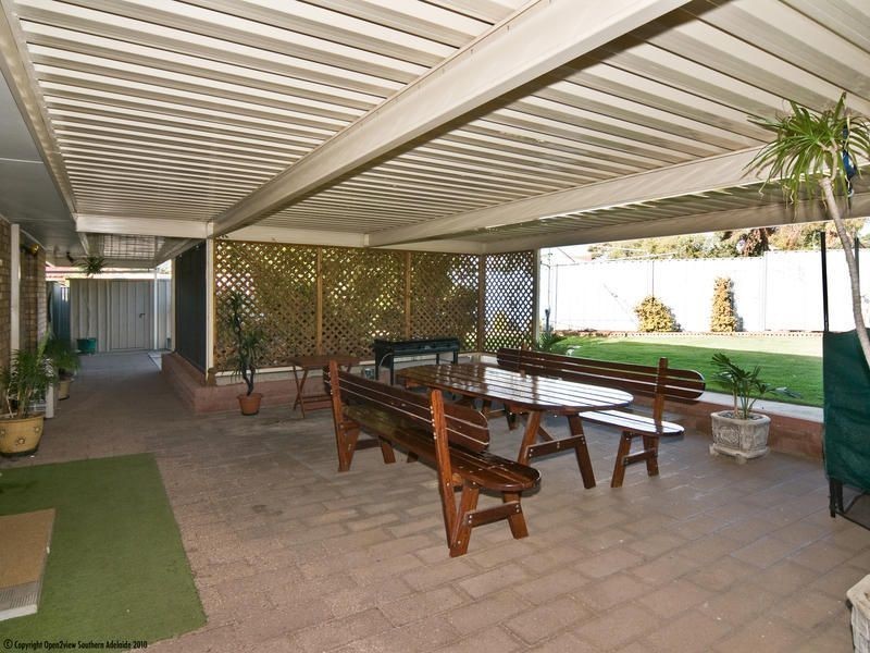 18 Leitch Avenue, Port Noarlunga SA 5167