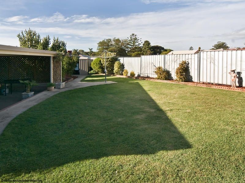 18 Leitch Avenue, Port Noarlunga SA 5167