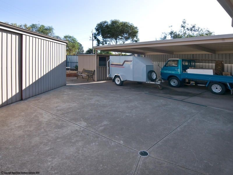 18 Leitch Avenue, Port Noarlunga SA 5167