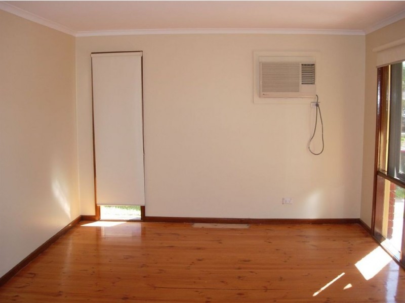 75 Glenhelen Road, Morphett Vale SA 5162