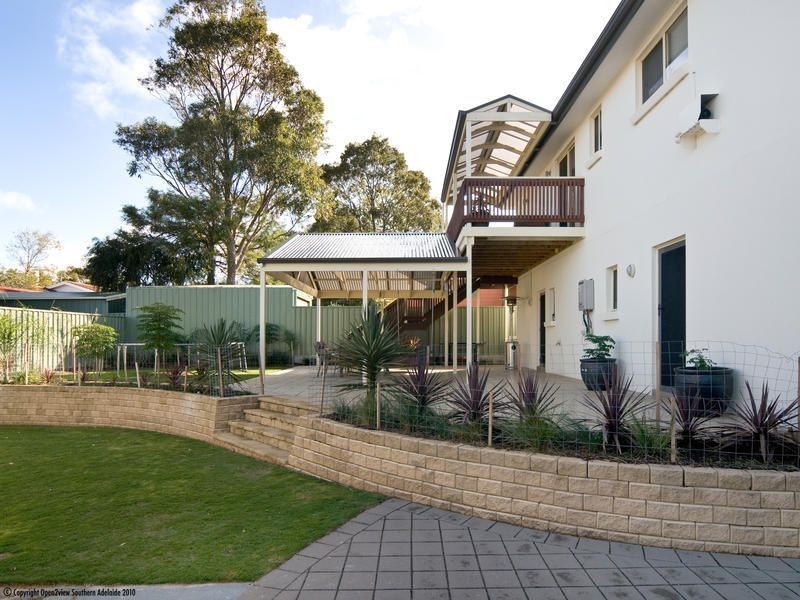 69 Collins Parade, Hackham SA 5163