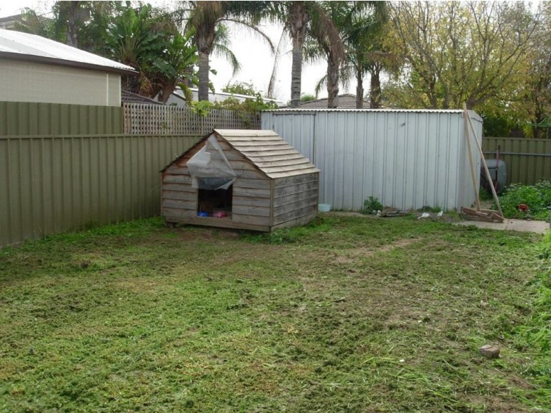 10 Warburton Drive, Woodcroft SA 5162