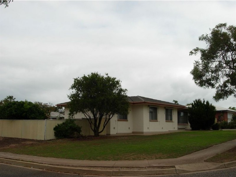26 Swordsman Road, O’sullivan Beach SA 5166