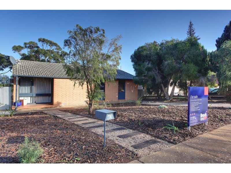 42 Poznan Crescent, Hackham West SA 5163