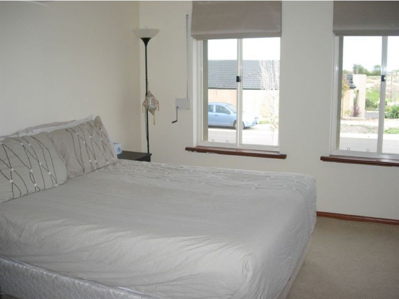 5 Yeltana Avenue, Huntfield Heights SA 5163