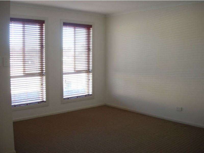 1 Merchant Court, Seaford Meadows SA 5169