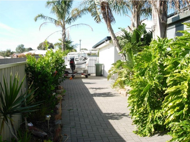 4 The Glade, Woodcroft SA 5162