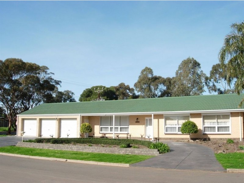 16 Lillimur Avenue, Morphett Vale SA 5162