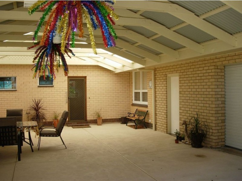 16 Lillimur Avenue, Morphett Vale SA 5162