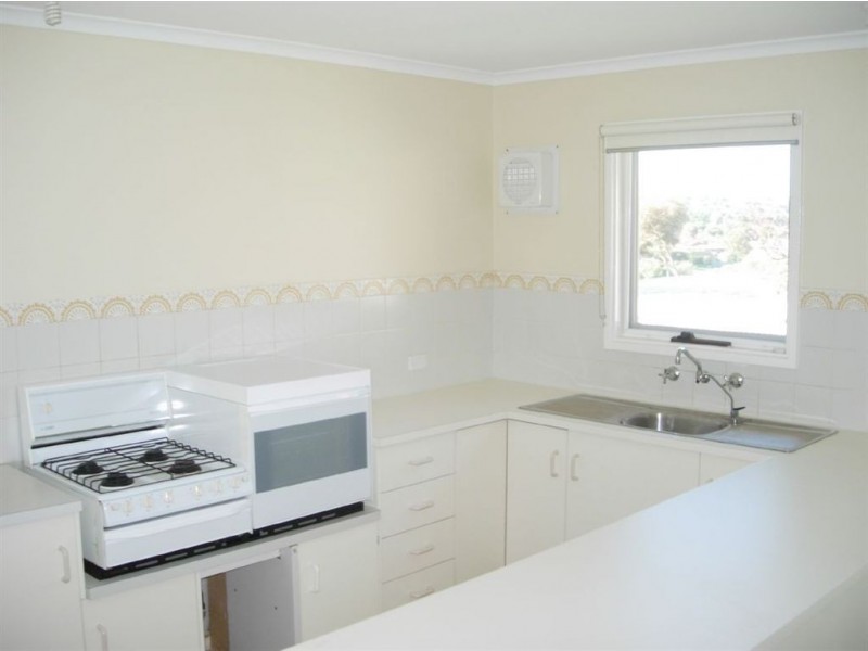 1/5 Batu Court, Noarlunga Downs SA 5168