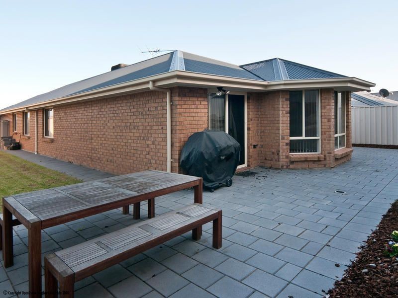 116 Grand Boulevard, Seaford Rise SA 5169