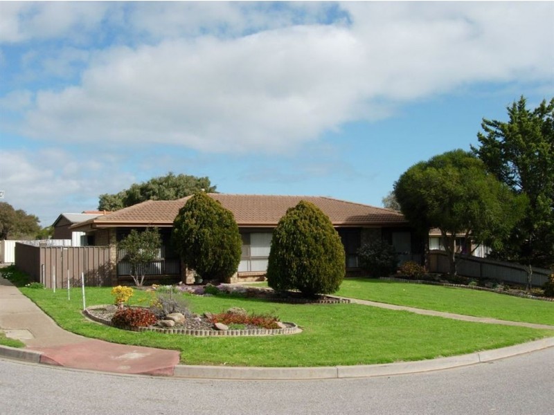 2 Dewar Court, Christie Downs SA 5164