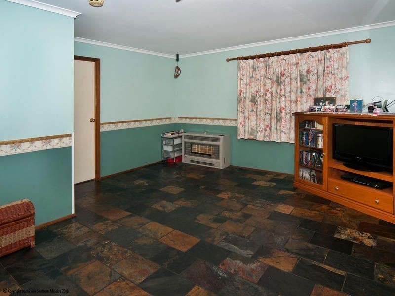 16 Fisher Avenue, Trott Park SA 5158