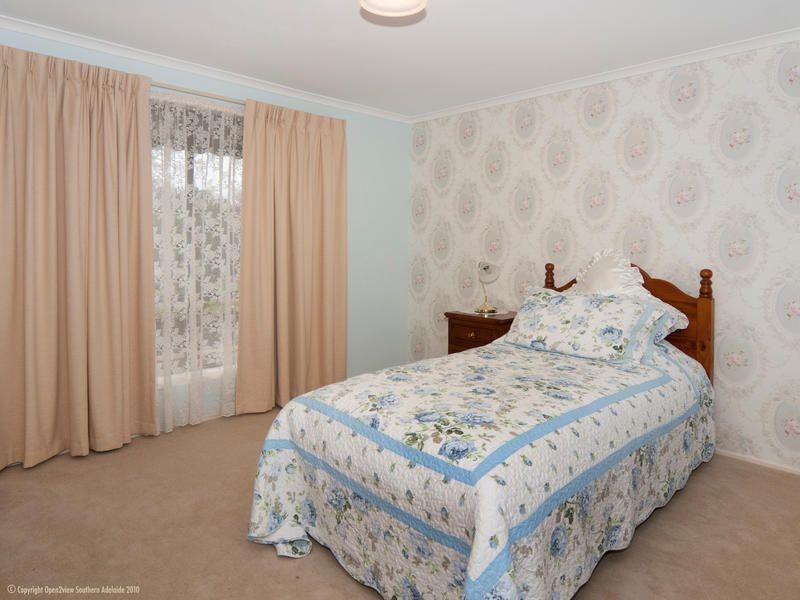 16 Fisher Avenue, Trott Park SA 5158