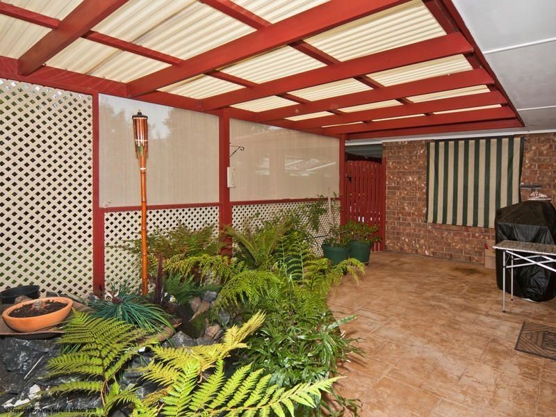 16 Fisher Avenue, Trott Park SA 5158