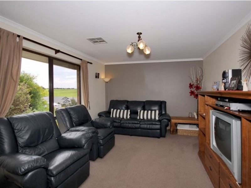 7 Deane Avenue, Noarlunga Downs SA 5168