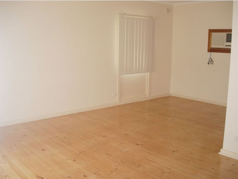 16 Elizabeth Road, Christie Downs SA 5164