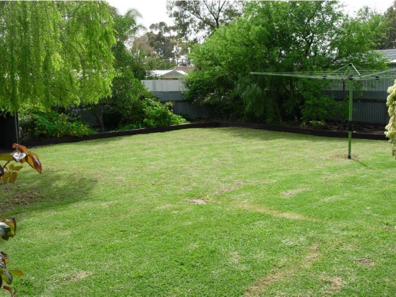8 Emberton Place, Morphett Vale SA 5162