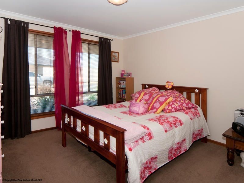 15 Holmes Street, Old Noarlunga SA 5168