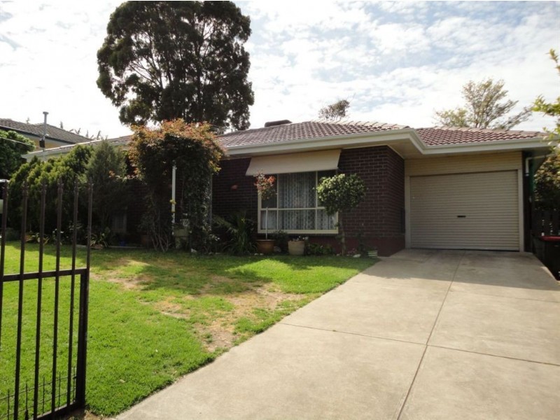 40 Arnold Drive, Hackham SA 5163