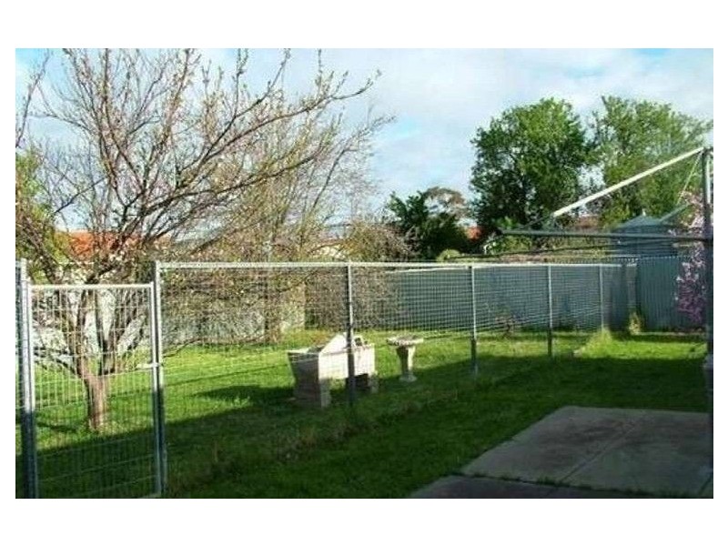 4 Gregory Street, Christie Downs SA 5164