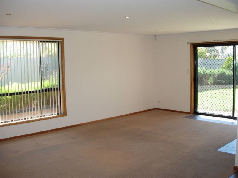 25 McKenzie Street, Aldinga Beach SA 5173