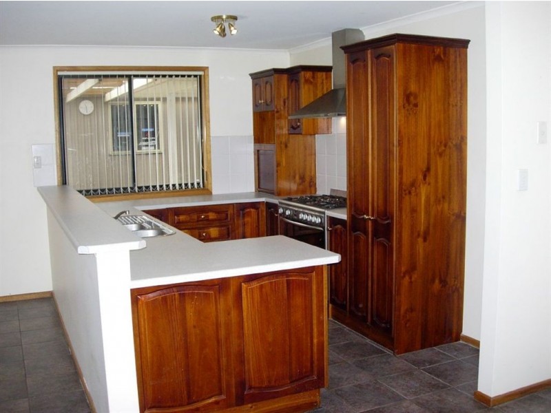 25 McKenzie Street, Aldinga Beach SA 5173