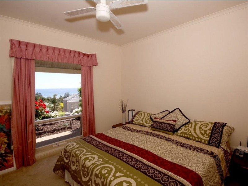 6 Gannet Court, Hallett Cove SA 5158