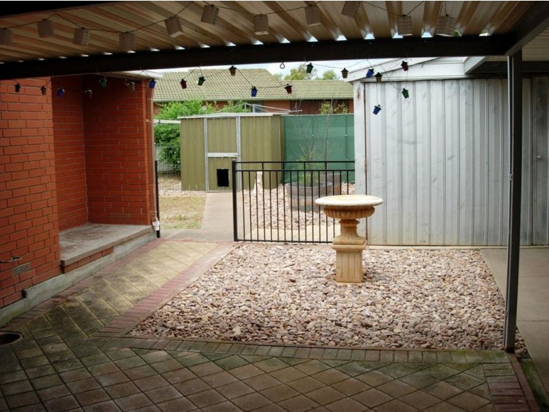 9 Taranto Court, Hackham West SA 5163