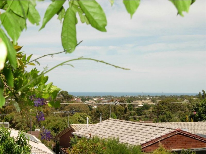 13 Winchley Way, Huntfield Heights SA 5163