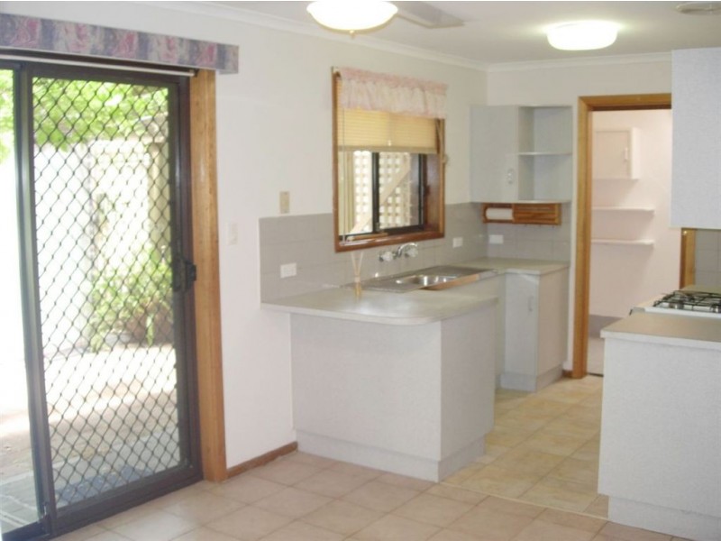 13 Winchley Way, Huntfield Heights SA 5163