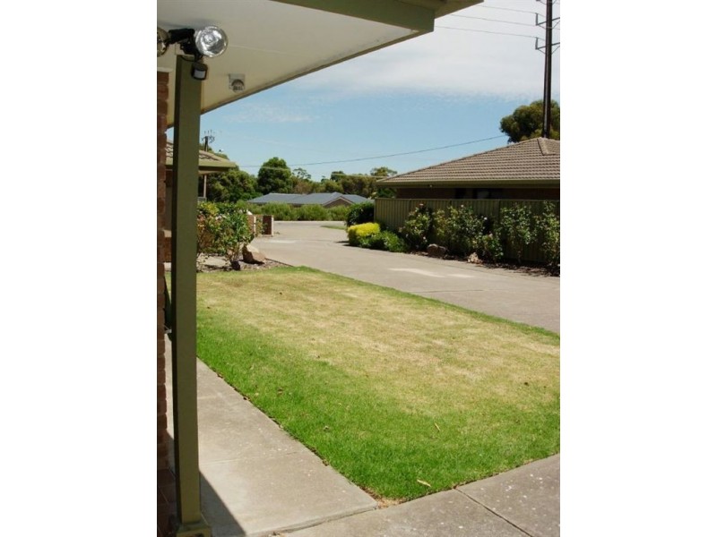 8/101 Bains Road, Morphett Vale SA 5162
