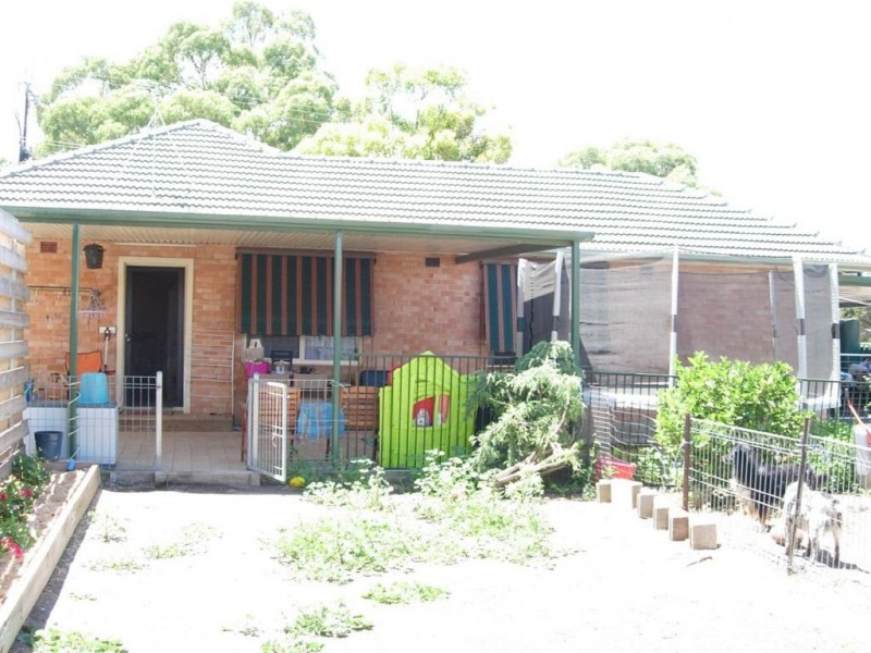 99 States Road, Morphett Vale SA 5162