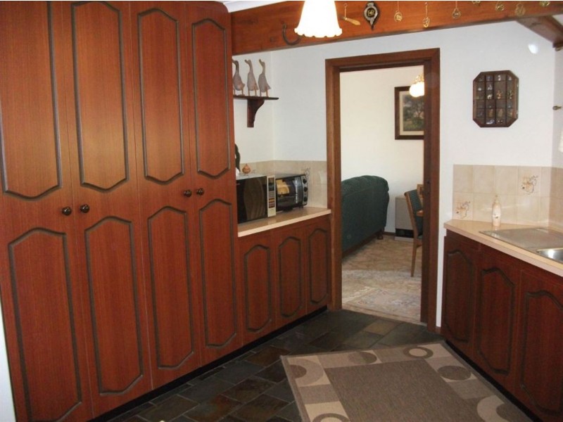 9 Hayford Crescent, Morphett Vale SA 5162