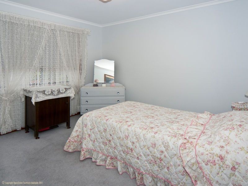 1 Woodcroft Drive, Morphett Vale SA 5162