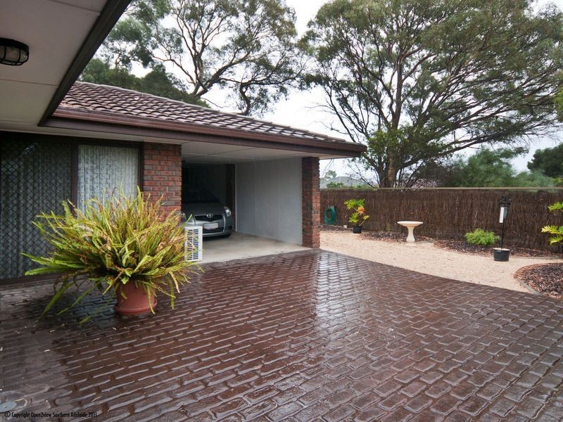 1 Woodcroft Drive, Morphett Vale SA 5162