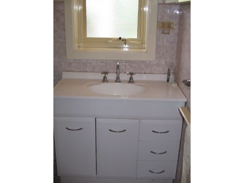 26 Booth Avenue, Morphett Vale SA 5162