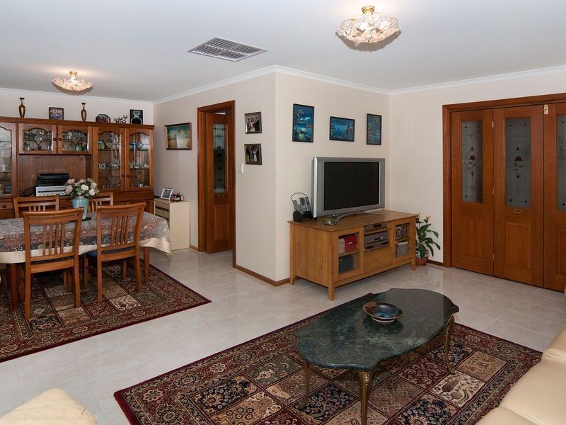 14 Cosgrove Crescent, Old Reynella SA 5161