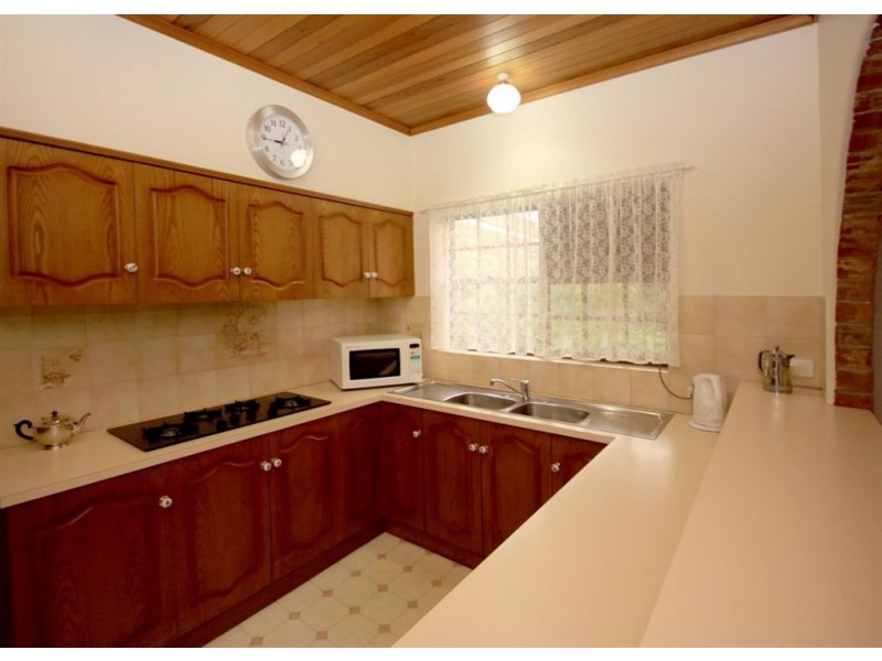 25 Pine Drive, Aberfoyle Park SA 5159