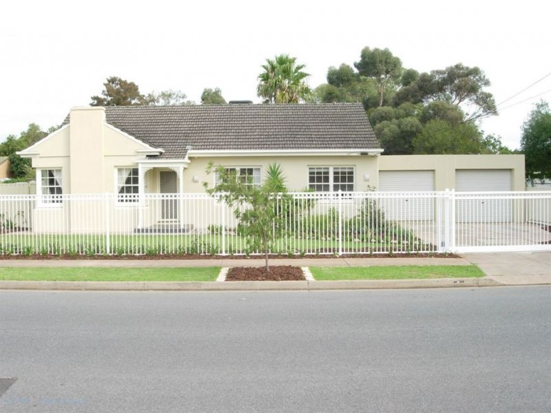 8 Oliphant Avenue, Oaklands Park SA 5046