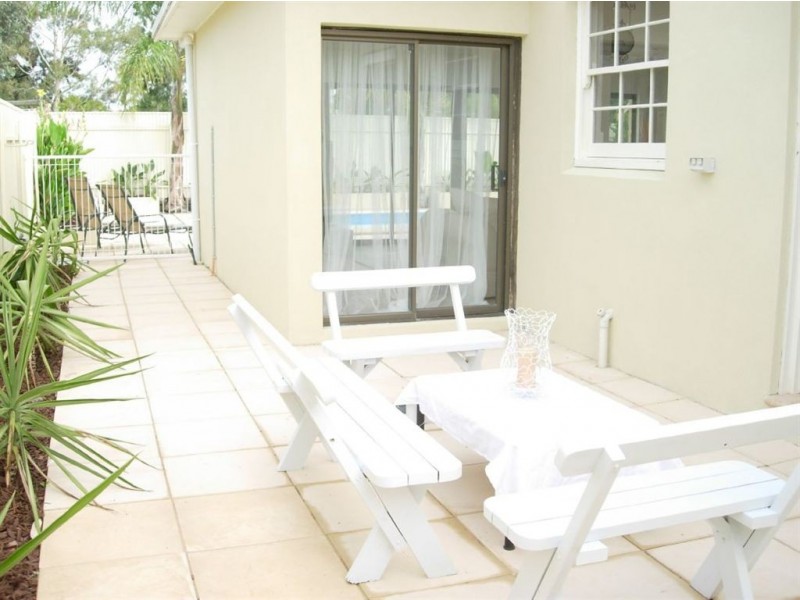 8 Oliphant Avenue, Oaklands Park SA 5046