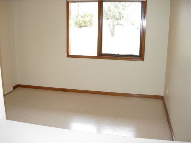 24 Emmerson Drive, Morphett Vale SA 5162