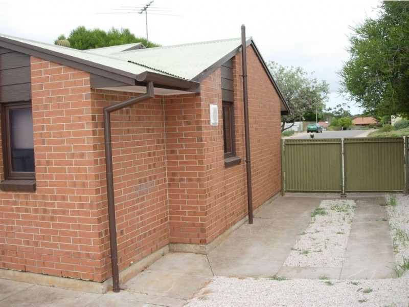 24 Emmerson Drive, Morphett Vale SA 5162