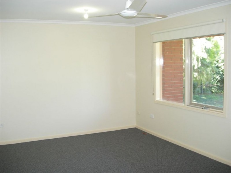 16 Malmo Court, Hackham West SA 5163