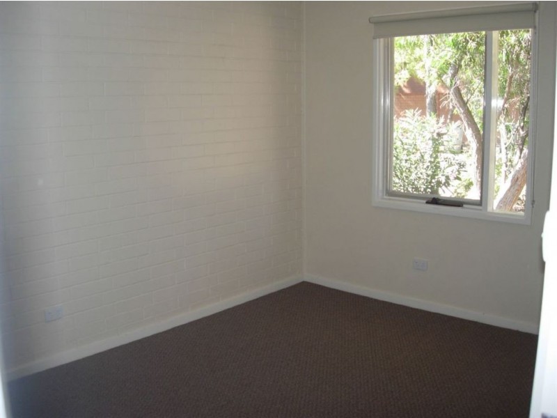 2 Fonda Court, Christie Downs SA 5164