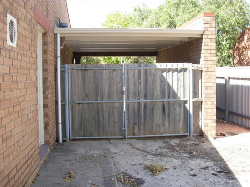2 Fonda Court, Christie Downs SA 5164