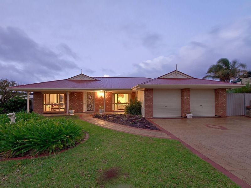 12 Paignton Close, Moana SA 5169