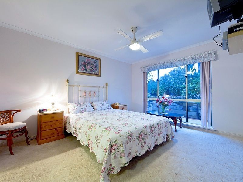 12 Paignton Close, Moana SA 5169