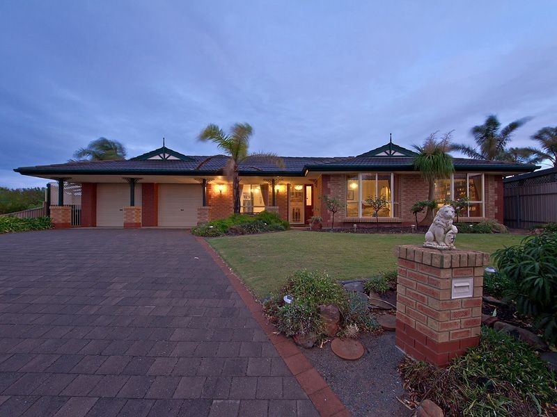 10 Paignton Close, Moana SA 5169