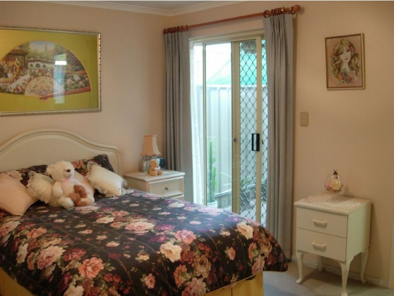 11a Windlass Square, Seaford Rise SA 5169